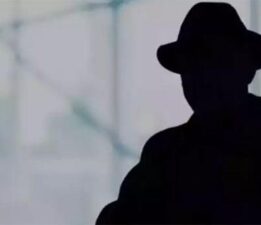 James Bond gibi olma hayali kötü bitti! Rus ajanlığından tutuklandı