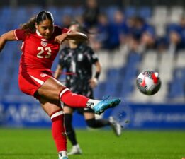 Kadın futbolunda transfer bedeli rekoru kırıldı