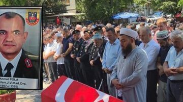 Kanserden ölen uzman jandarma, askeri törenle toprağa verildi