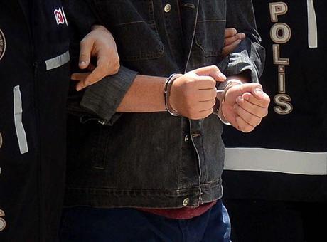 Küçükçekmece’de markete molotofkokteyli atan kişi yakalandı