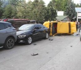 Makas atan ehliyetsiz sürücü ortalığı savaş alanına çevirdi
