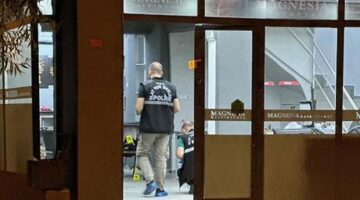 Manisa’da emlak ofisinde silahlı kavga! 1 ölü, 3 yaralı var