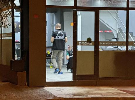 Manisa’da emlak ofisinde silahlı kavga! 1 ölü, 3 yaralı var