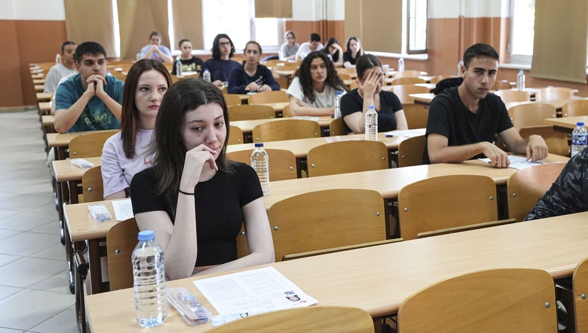 Matematikte sınıfta kaldılar: 305 bin aday hiçbir soruyu yapamadı