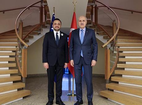 Meclis Başkanı Kurtulmuş, Türkiye’nin Saraybosna Büyükelçiliğini ziyaret etti