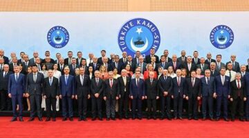 MHP Genel Başkanı Devlet Bahçeli, Kamu-Sen yönetimiyle bir araya geldi
