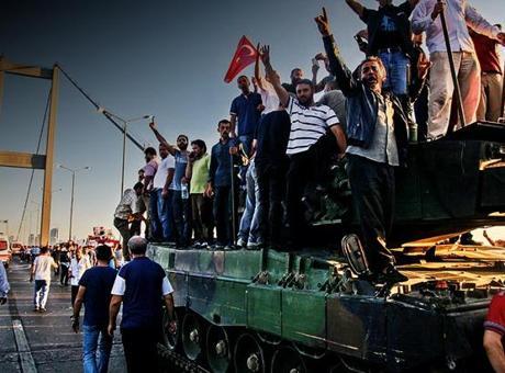 Milletin zaferi! Hain darbe girişiminin üzerinden 9 yıl geçti