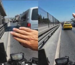 Motokuryenin ambulansa yol açma çabası kameralara yansıdı