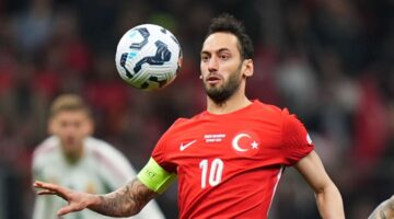 “Mourinho ısrar ediyor” diyerek duyurdular: Fenebahçe’nin Hakan Çalhanoğlu teklifinin ayrıntıları ortaya çıktı