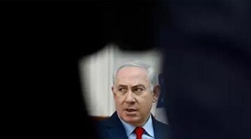 ‘Netanyahu kendi bekasına oynuyor’