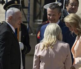 Netanyahu Pentagon’da! Dikkat çeken kareler…