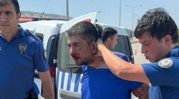 Şehri birbirine kattı! 4 polis otosuna çarpan sürücü tutuklandı