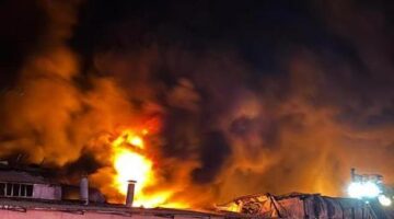 Son dakika: Arnavutköy’de fabrikada korkutan yangın