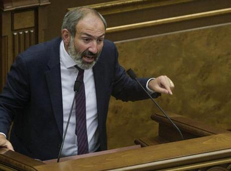 SON DAKİKA: ERMENİSTAN KARIŞTI: PAŞİNYAN, KİLİSE LİDERİNİ DARBE DESTEKÇİLİĞİYLE SUÇLADI!