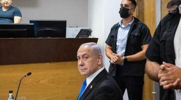 SON DAKİKA HABERLER: NETANYAHU YARGI KARŞISINDA! CEZA DAVASI DURUŞMALARI TEL AVİV’DE BAŞLADI!