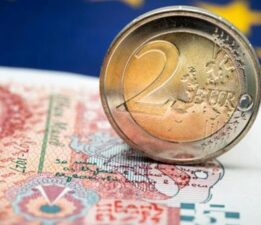 SON DAKİKA HABERLERİ: BULGARİSTAN EURO PARA BİRİMİNE KABUL EDİLDİ