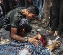 SON DAKİKA HABERLERİ: GAZZE’DE KATLİAM BİTMİYOR: İSRAİL ÇOCUKLAR DAHİL BİR GÜNDE 52 KİŞİ ÖLDÜRDÜ