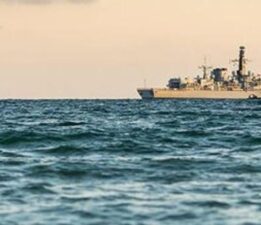 SON DAKİKA HABERLERİ: YEMEN AÇIKLARINDA BİR GEMİYE SALDIRI, İNGİLTERE’DEN AÇIKLAMA