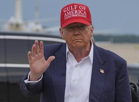 SON DAKİKA: TRUMP, İRAN KONUSUNDA ISRARCI: BİZE SAYGI DUYUYORLAR!