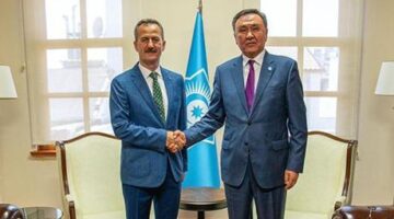 SSB Başkanı Görgün, TDT Genel Sekreteri Omuralıev ile görüştü