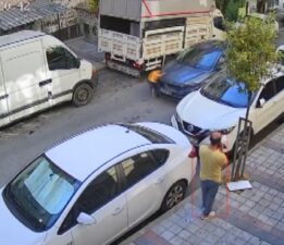 Sultangazi’de yola fırlayan çocuğa otomobil çarptı