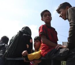 Süveyda’da iç savaş! Aileler yaşadığı kabusu anlattı: Herkese ateş açtılar