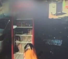 Taksim’deki zincirleme kaza anı kamerada