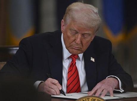Trump tarifeler başlıyor! Beyaz Saray’dan 17 ülkeye mektup