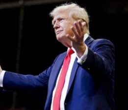 Trump’tan flaş açıklama: ‘Paramount, CBS röportajı için 16 milyon dolar ödedi!