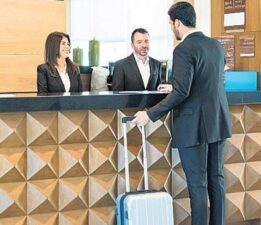 Turizmde esnek izin düzenleniyor