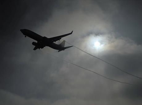 Türk hava sahasında transit uçuş rekoru kırıldı