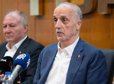 TÜRK-İŞ’ten kamu toplu iş sözleşmeleri açıklaması: Grevi amaç görmedik, araç gördük