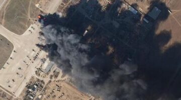 Ukrayna harekete geçti, Rusya alarmda: Havaalanı vuruldu!