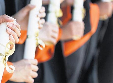 Üniversitede çifte diploma imkânı