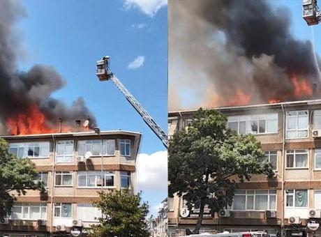 Üsküdar’da 4 katlı binanın çatısında yangın