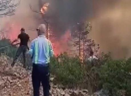 Yangına müdahale ederken kalp krizi geçiren itfaiye eri hayatını kaybetti