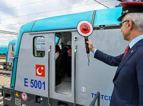 Yerli ve milli lokomotif ilk seferini tamamladı