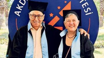 Zihni diri tutan üniversitenin 60 yaş üstü öğrencileri: Öğrenmenin yaşı yok kanıtladık