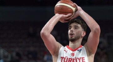 12 Dev Adam’dan potada 2’de 2