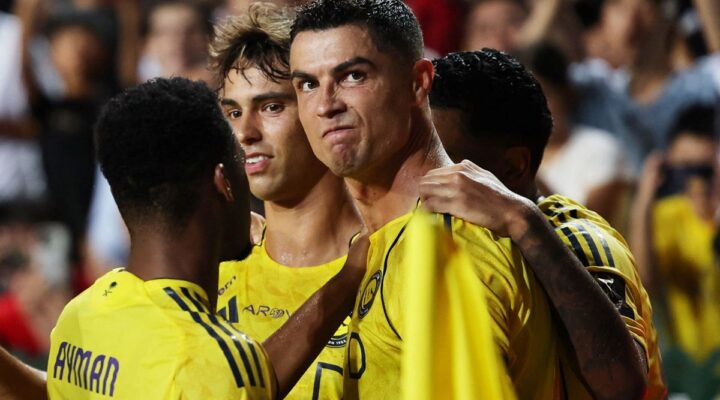 40 yaşındaki Ronaldo’dan bir rekor daha: Kupa gitti ama tarihe geçti