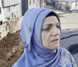 70 ev boşaltıldı, yollar çatladı: ‘Kazıdan sonra heyelan başladı’