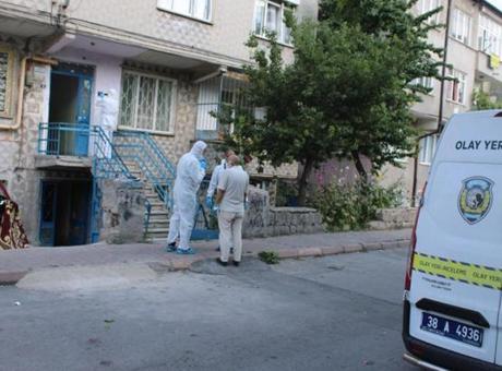 Acı olay sonra ortaya çıktı! Komşular kokudan rahatsız oldu