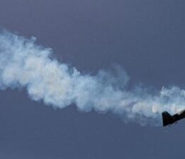 Ankara’da devlet korumasındaki çocuklar için model uçak gösterisi düzenlendi