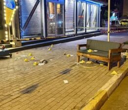 Antalya’da pastanede kavga çıktı! 2 kişiyi öldürüp intihar etti