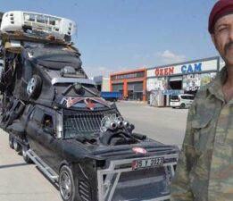 Aracına 8 teker ekleyip tanka çevirdi, trafiğe çıktığı an büyük şok yaşadı