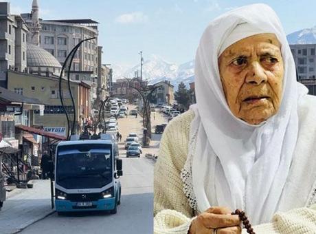 Asırlık çınar 115 yaşındaki Fatma Nine, hayatını kaybetti