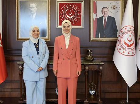 Bakan Göktaş, DSÖ Türkiye Temsilcisi Atatrah’ı kabul etti