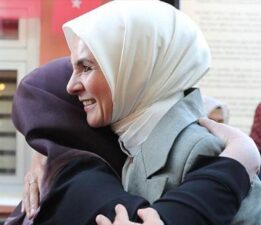 Bakan Göktaş, şehit yakınları ve gazilerle bir araya geldi