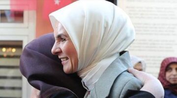 Bakan Göktaş, şehit yakınları ve gazilerle bir araya geldi