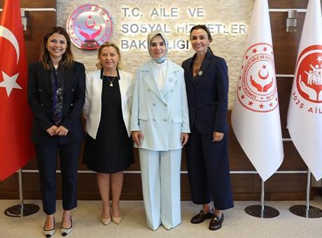 Bakan Göktaş’a kadın istihdamı için özel sunum